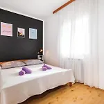 Stunning In * Rovanjska