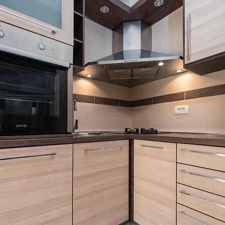 Holiday home Cozy In With Jacuzzi